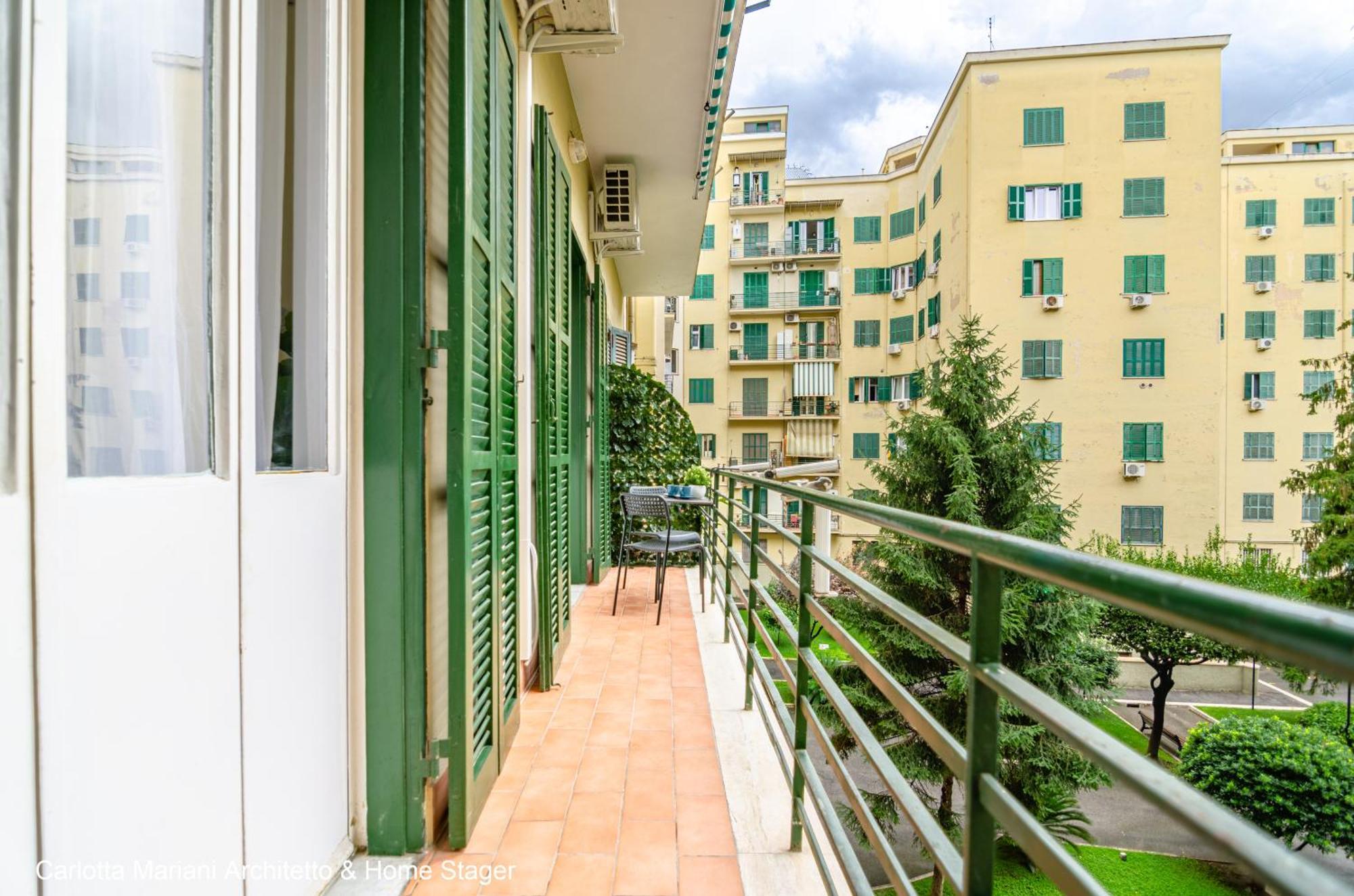 Pineto Garden View Vicino Metro C Appartamento